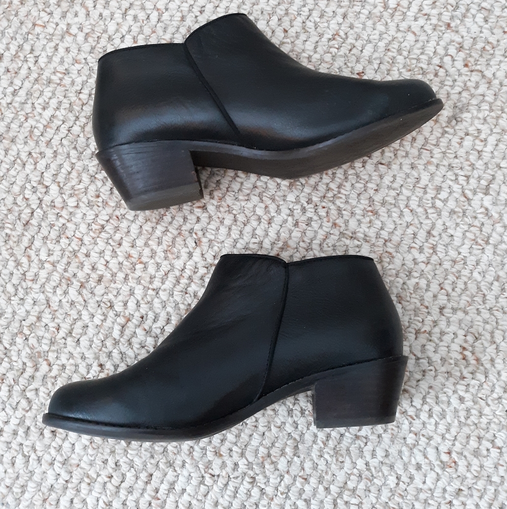 Vionic Jolene Booties - image 4